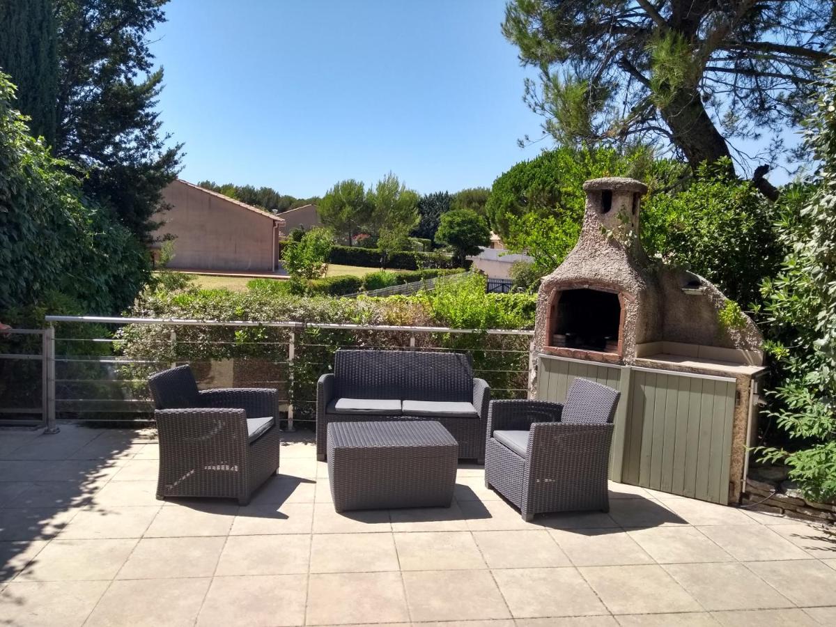 Ferienwohnung T3 Rez de Jardin,Piscine Privée Saint-Cyr-sur-Mer Exterior foto