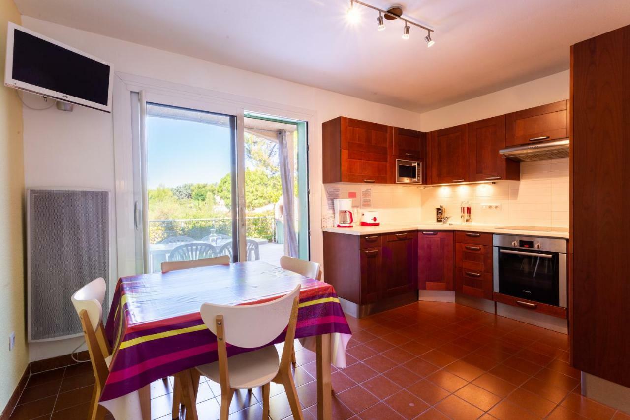 Ferienwohnung T3 Rez de Jardin,Piscine Privée Saint-Cyr-sur-Mer Exterior foto