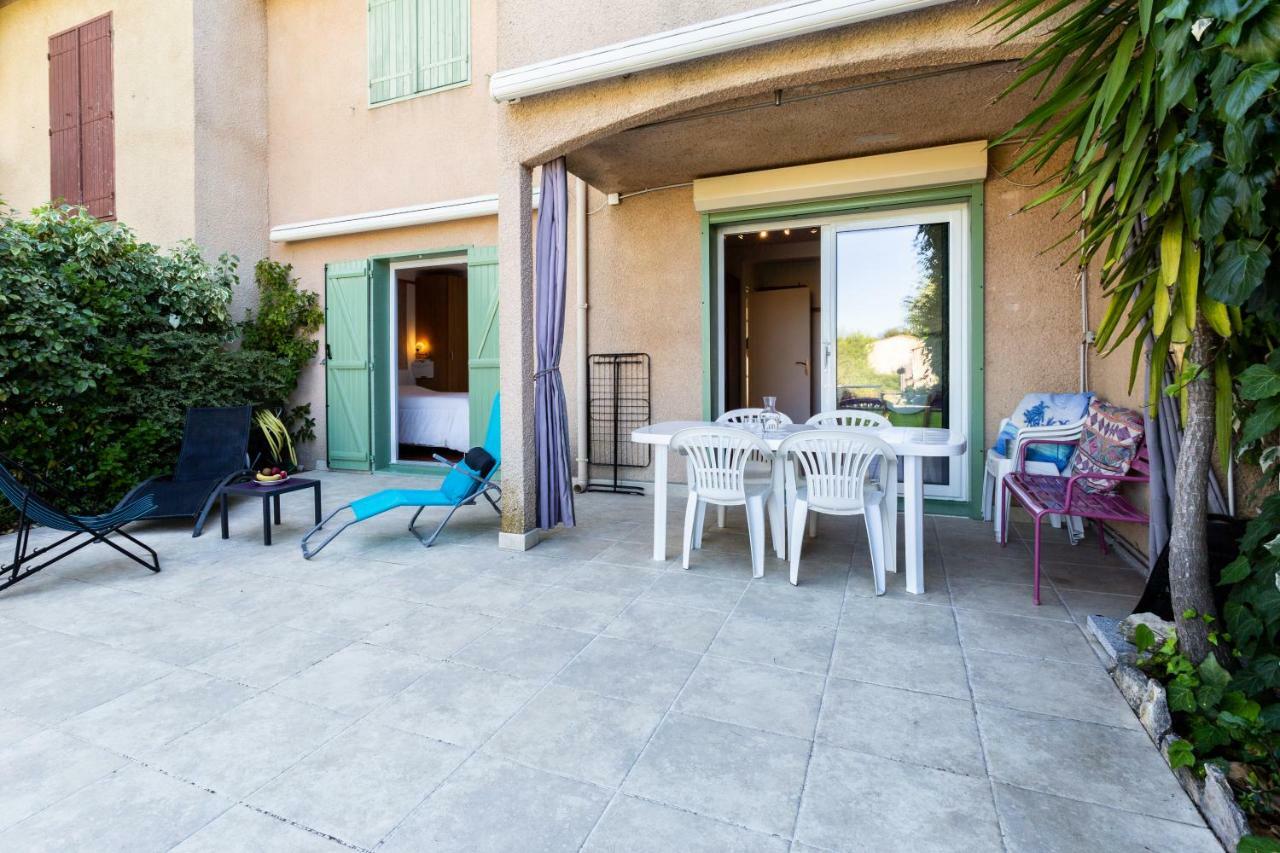 Ferienwohnung T3 Rez de Jardin,Piscine Privée Saint-Cyr-sur-Mer Exterior foto